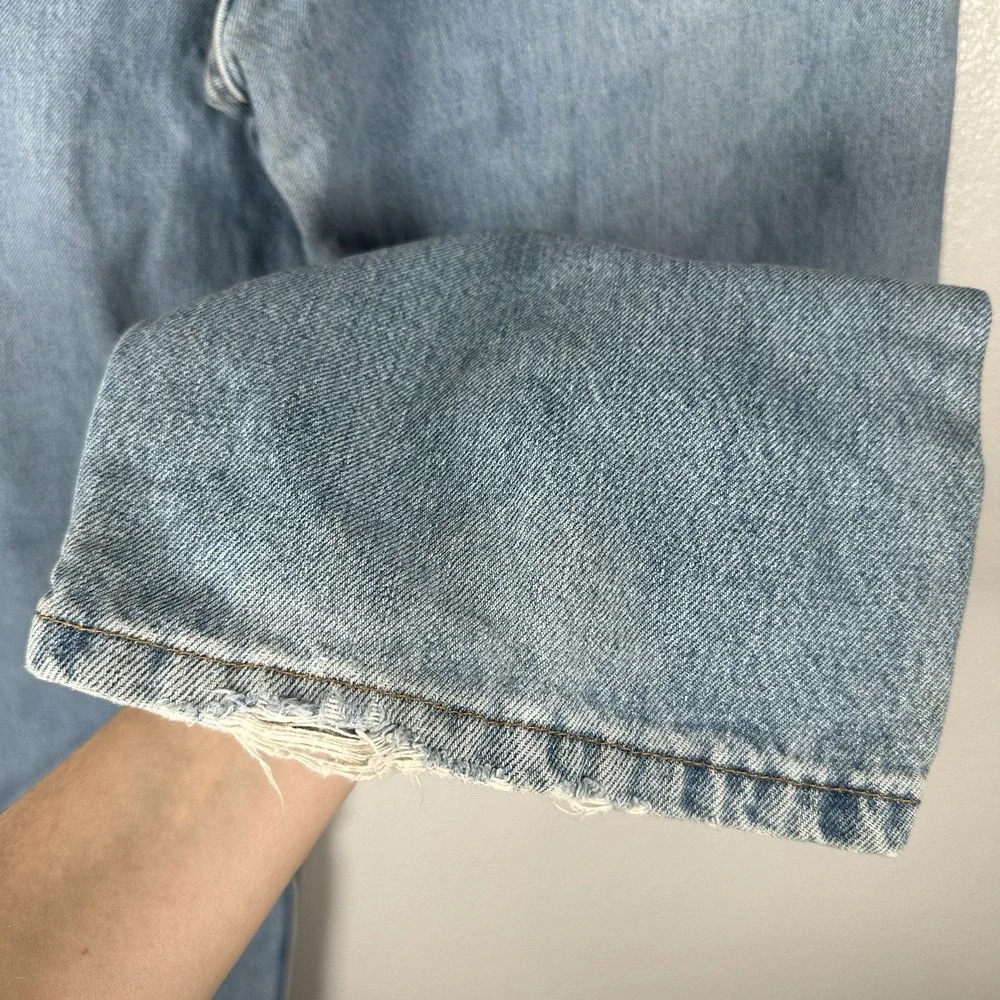 Vintage Levis 569 Loose Straight Fit Jeans Sz 32x36 Made in USA 2000 Light Wash